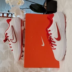 Nike Women's Zoom Hyperdiamond 3 Elite Metal Fastpitch Softball Cleats